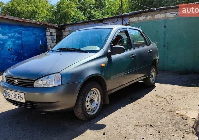 Серый ВАЗ Калина, объемом двигателя 1.6 л и пробегом 107 тыс. км за 3100 $, фото 2 на Automoto.ua