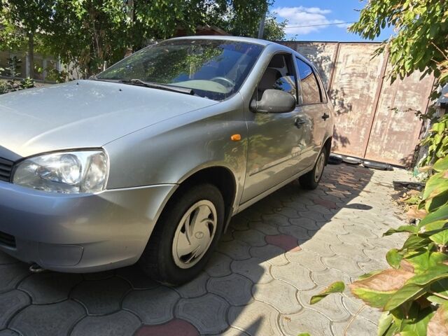 Сірий ВАЗ Калина, об'ємом двигуна 0 л та пробігом 172 тис. км за 1800 $, фото 1 на Automoto.ua