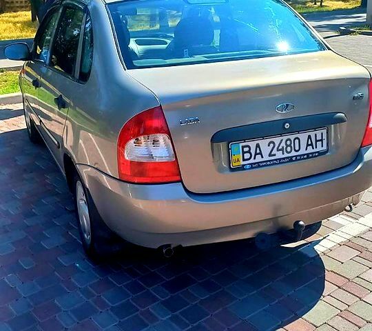 Серый ВАЗ Kalina, объемом двигателя 1.6 л и пробегом 62 тыс. км за 3000 $, фото 10 на Automoto.ua