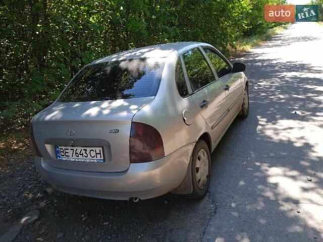 Серый ВАЗ Калина, объемом двигателя 1.6 л и пробегом 200 тыс. км за 2000 $, фото 2 на Automoto.ua