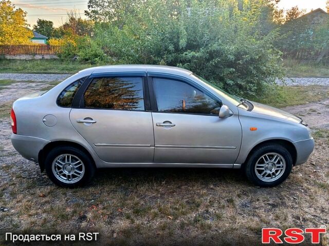 Серый ВАЗ Kalina, объемом двигателя 1.6 л и пробегом 200 тыс. км за 1699 $, фото 6 на Automoto.ua