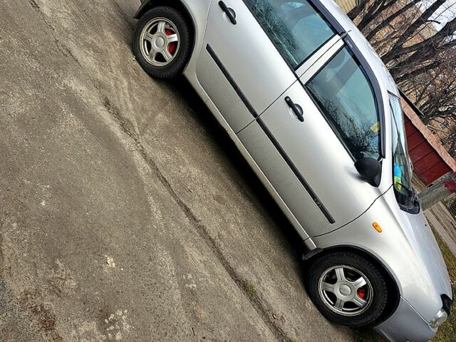 Серый ВАЗ Kalina, объемом двигателя 1.6 л и пробегом 133 тыс. км за 2000 $, фото 3 на Automoto.ua