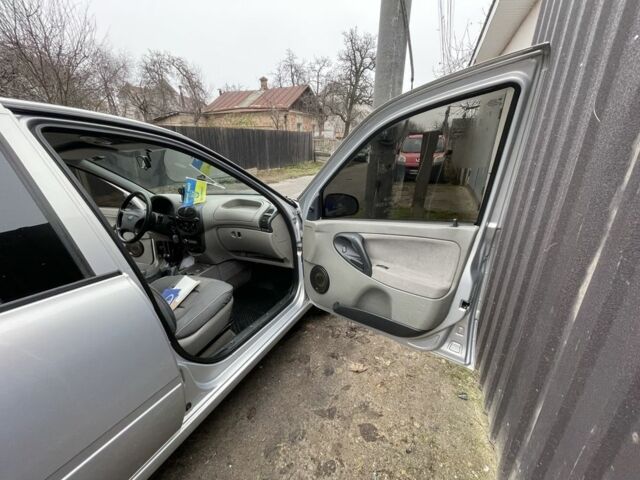 Сірий ВАЗ Калина, об'ємом двигуна 1.6 л та пробігом 140 тис. км за 2600 $, фото 9 на Automoto.ua