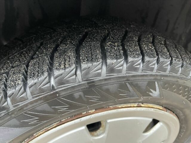 Сірий ВАЗ Калина, об'ємом двигуна 1.6 л та пробігом 140 тис. км за 2600 $, фото 8 на Automoto.ua