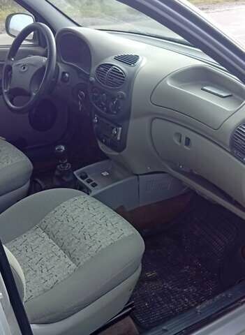 Сірий ВАЗ Калина, об'ємом двигуна 1.6 л та пробігом 124 тис. км за 1650 $, фото 2 на Automoto.ua