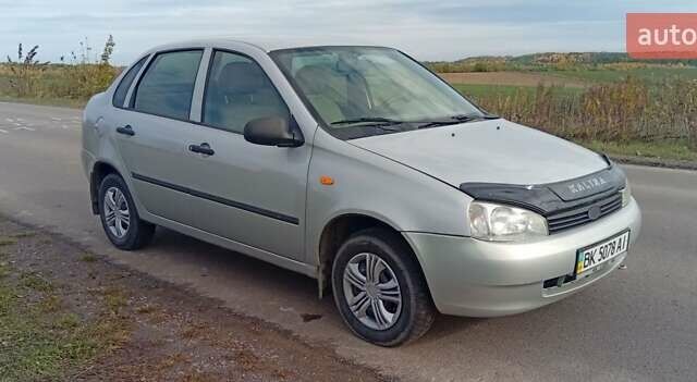 Серый ВАЗ Калина, объемом двигателя 1.6 л и пробегом 124 тыс. км за 1600 $, фото 4 на Automoto.ua