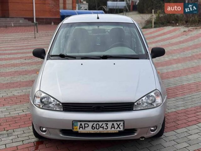 Серый ВАЗ Калина, объемом двигателя 1.6 л и пробегом 184 тыс. км за 1750 $, фото 1 на Automoto.ua