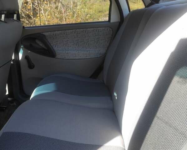 ВАЗ Калина 2007 в Каменце-Подольском на Automoto.ua Серый ВАЗ Калина, объемом двигателя 1.6 л и пробегом 156 тыс. км за 2000 $, фото 10 на Automoto.ua