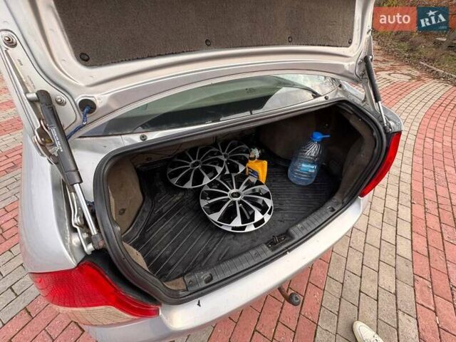 Серый ВАЗ Калина, объемом двигателя 1.6 л и пробегом 184 тыс. км за 1750 $, фото 10 на Automoto.ua