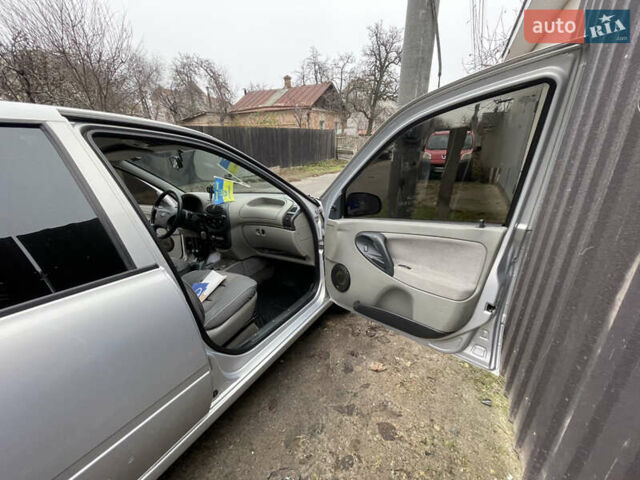 Сірий ВАЗ Калина, об'ємом двигуна 1.6 л та пробігом 140 тис. км за 2600 $, фото 8 на Automoto.ua