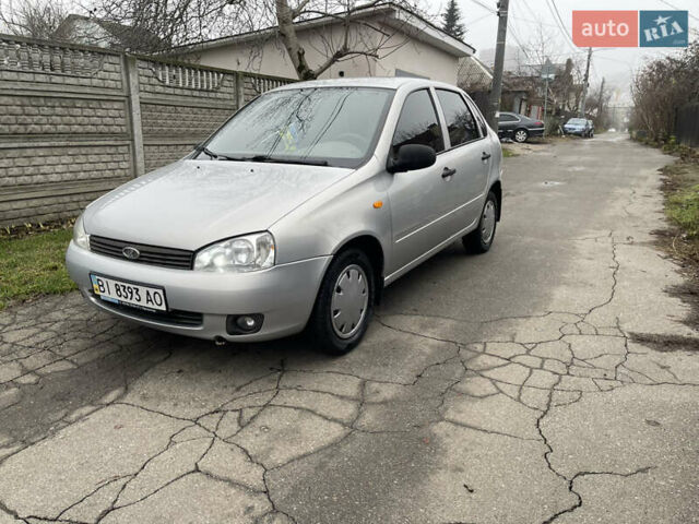 Сірий ВАЗ Калина, об'ємом двигуна 1.6 л та пробігом 140 тис. км за 2600 $, фото 3 на Automoto.ua