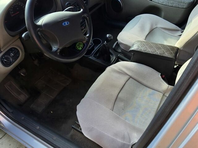 Сірий ВАЗ Калина, об'ємом двигуна 0 л та пробігом 172 тис. км за 1800 $, фото 7 на Automoto.ua