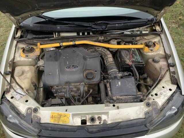 Серый ВАЗ Калина, объемом двигателя 1.6 л и пробегом 200 тыс. км за 2000 $, фото 7 на Automoto.ua