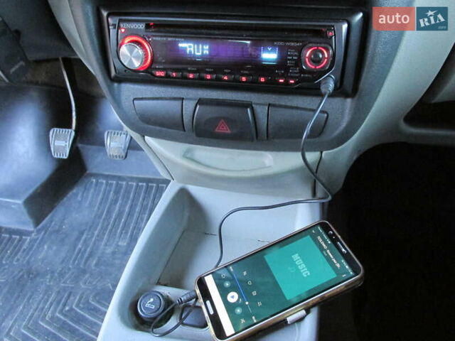 Серый ВАЗ Калина, объемом двигателя 1.6 л и пробегом 91 тыс. км за 1800 $, фото 50 на Automoto.ua