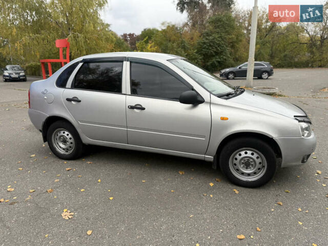 Серый ВАЗ Калина, объемом двигателя 1.6 л и пробегом 141 тыс. км за 2300 $, фото 13 на Automoto.ua