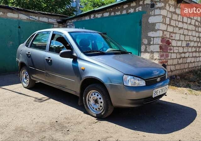 Серый ВАЗ Калина, объемом двигателя 1.6 л и пробегом 107 тыс. км за 3100 $, фото 1 на Automoto.ua