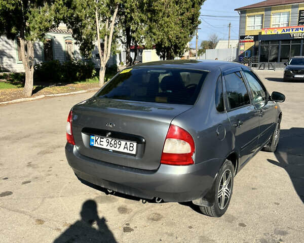 ВАЗ Калина 2007 в Апостолове на Automoto.ua Серый ВАЗ Калина, объемом двигателя 1.6 л и пробегом 204 тыс. км за 2300 $, фото 6 на Automoto.ua