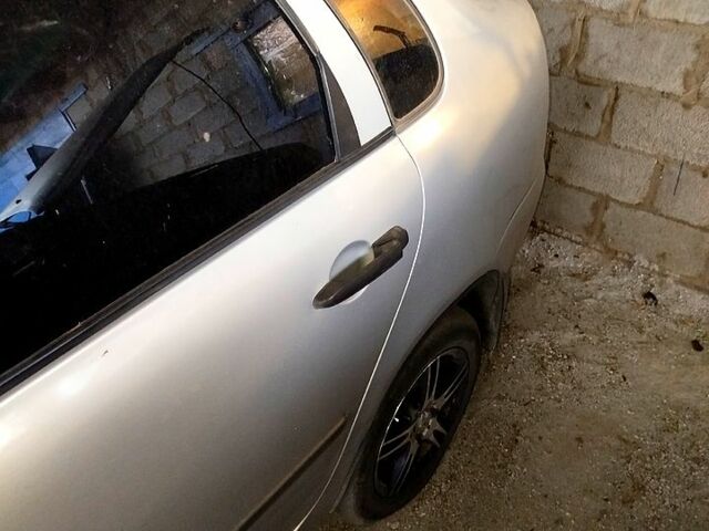 Серый ВАЗ Kalina, объемом двигателя 1.6 л и пробегом 270 тыс. км за 1700 $, фото 3 на Automoto.ua