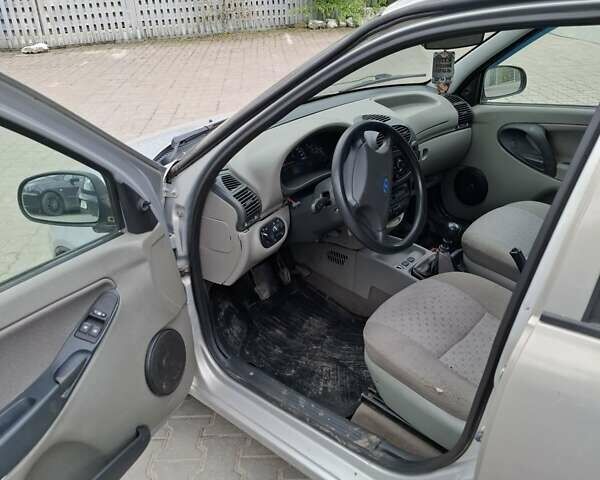 Сірий ВАЗ Калина, об'ємом двигуна 1.6 л та пробігом 250 тис. км за 2700 $, фото 7 на Automoto.ua