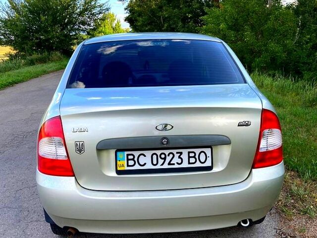 Серый ВАЗ Kalina, объемом двигателя 1.6 л и пробегом 112 тыс. км за 2450 $, фото 6 на Automoto.ua