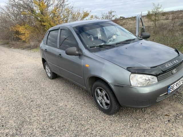 Серый ВАЗ Калина, объемом двигателя 1.6 л и пробегом 260 тыс. км за 1800 $, фото 1 на Automoto.ua