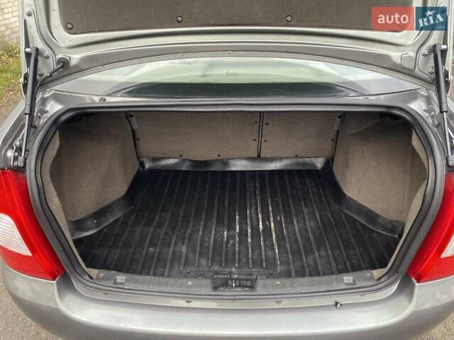 Серый ВАЗ Калина, объемом двигателя 1.4 л и пробегом 184 тыс. км за 2350 $, фото 20 на Automoto.ua