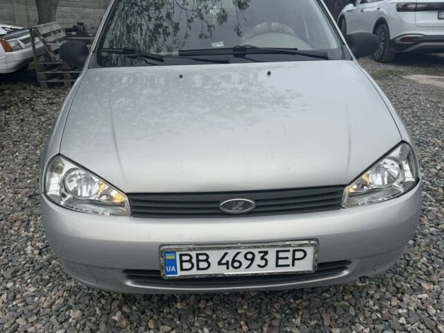 Серый ВАЗ Калина, объемом двигателя 1.6 л и пробегом 68 тыс. км за 2800 $, фото 1 на Automoto.ua