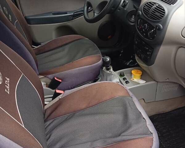 ВАЗ Калина 2008 у Богородчанах на Automoto.ua Сірий ВАЗ Калина, об'ємом двигуна 1.39 л та пробігом 100 тис. км за 1400 $, фото 24 на Automoto.ua
