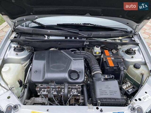 Серый ВАЗ Калина, объемом двигателя 1.6 л и пробегом 104 тыс. км за 3500 $, фото 10 на Automoto.ua