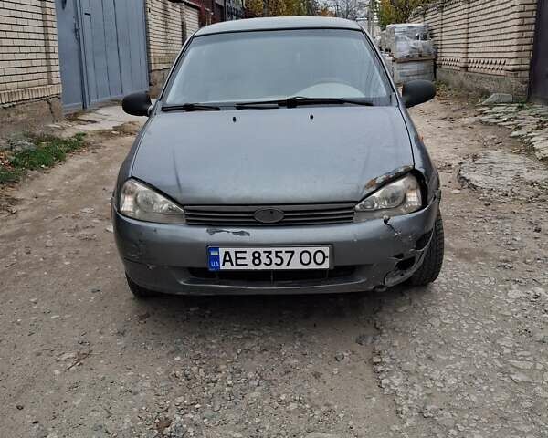 Серый ВАЗ Калина, объемом двигателя 1.6 л и пробегом 200 тыс. км за 1100 $, фото 1 на Automoto.ua