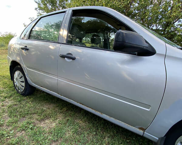 Сірий ВАЗ Калина, об'ємом двигуна 1.6 л та пробігом 330 тис. км за 1700 $, фото 11 на Automoto.ua