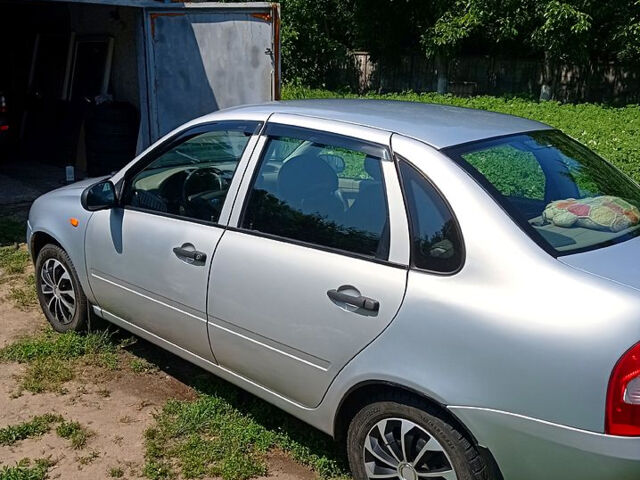 Сірий ВАЗ Kalina, об'ємом двигуна 1.4 л та пробігом 175 тис. км за 3200 $, фото 4 на Automoto.ua