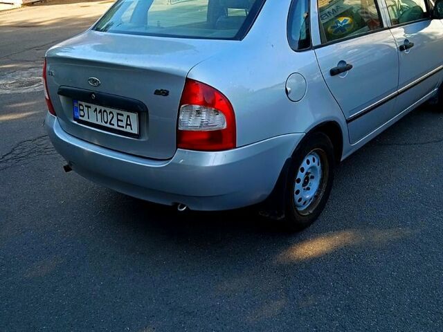 Серый ВАЗ Калина, объемом двигателя 1.6 л и пробегом 105 тыс. км за 3000 $, фото 2 на Automoto.ua