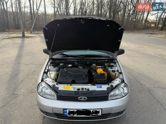 Сірий ВАЗ Калина, об'ємом двигуна 1.4 л та пробігом 104 тис. км за 2500 $, фото 41 на Automoto.ua