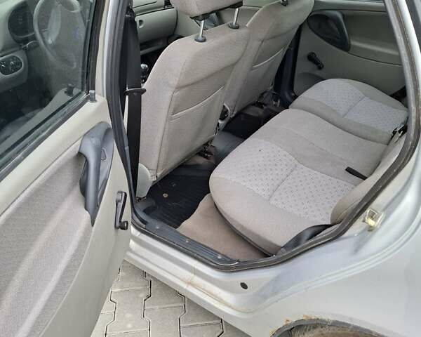 Сірий ВАЗ Калина, об'ємом двигуна 1.6 л та пробігом 250 тис. км за 2700 $, фото 8 на Automoto.ua