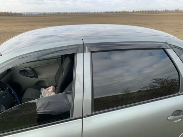 Серый ВАЗ Калина, объемом двигателя 1.6 л и пробегом 260 тыс. км за 1800 $, фото 7 на Automoto.ua