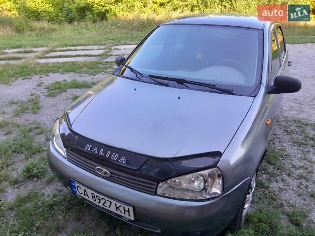 Серый ВАЗ Калина, объемом двигателя 1.39 л и пробегом 151 тыс. км за 2550 $, фото 4 на Automoto.ua