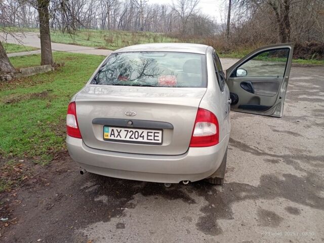 Сірий ВАЗ Калина, об'ємом двигуна 1.6 л та пробігом 254 тис. км за 2100 $, фото 2 на Automoto.ua