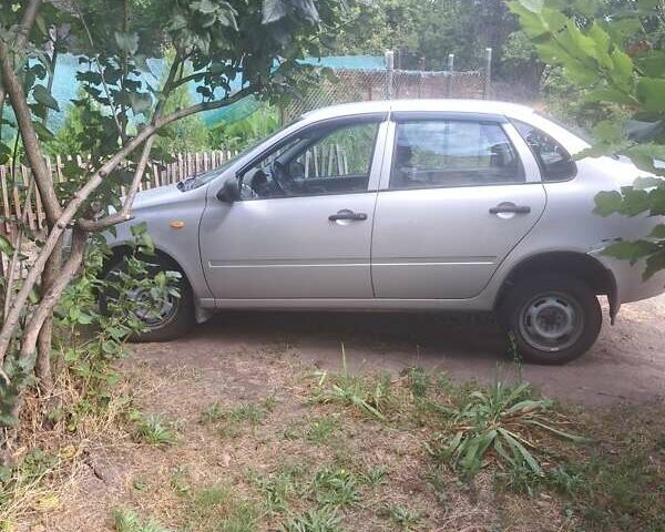 Серый ВАЗ Калина, объемом двигателя 1.6 л и пробегом 132 тыс. км за 2500 $, фото 3 на Automoto.ua