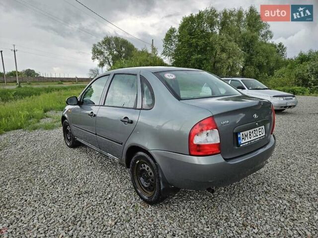 Серый ВАЗ Калина, объемом двигателя 1.6 л и пробегом 231 тыс. км за 1100 $, фото 1 на Automoto.ua