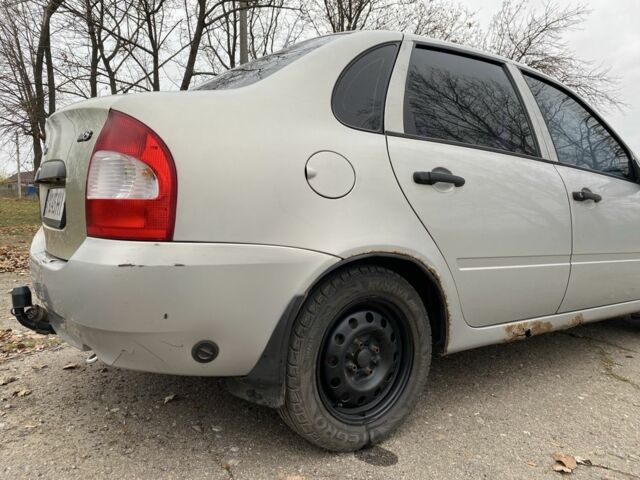 Серый ВАЗ Калина, объемом двигателя 1.6 л и пробегом 189 тыс. км за 1400 $, фото 12 на Automoto.ua