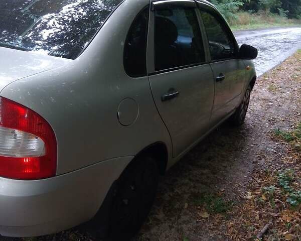 Сірий ВАЗ Калина, об'ємом двигуна 1.39 л та пробігом 127 тис. км за 2180 $, фото 1 на Automoto.ua