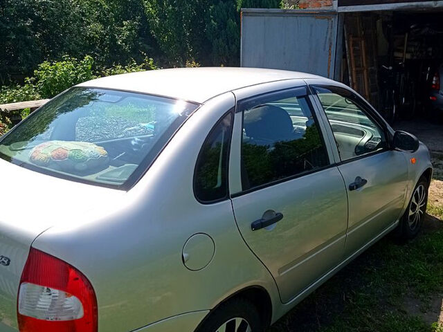 Сірий ВАЗ Kalina, об'ємом двигуна 1.4 л та пробігом 175 тис. км за 3200 $, фото 3 на Automoto.ua