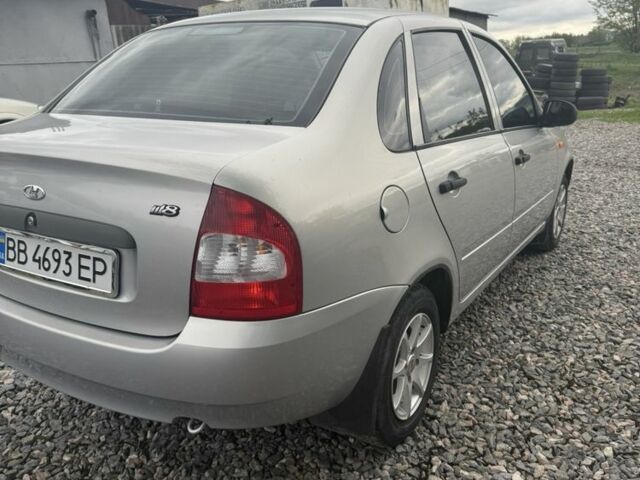 Серый ВАЗ Калина, объемом двигателя 1.6 л и пробегом 68 тыс. км за 2800 $, фото 4 на Automoto.ua