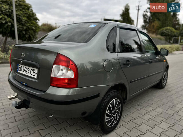 Серый ВАЗ Калина, объемом двигателя 1.6 л и пробегом 91 тыс. км за 2299 $, фото 6 на Automoto.ua