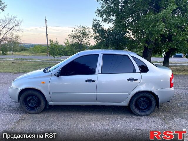 Серый ВАЗ Kalina, объемом двигателя 1.6 л и пробегом 187 тыс. км за 1800 $, фото 2 на Automoto.ua