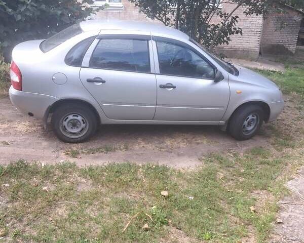 Серый ВАЗ Калина, объемом двигателя 1.6 л и пробегом 132 тыс. км за 2500 $, фото 2 на Automoto.ua