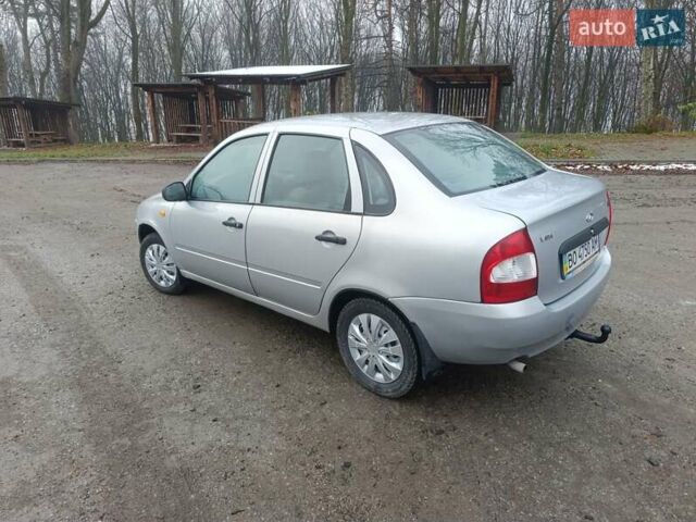 Сірий ВАЗ Калина, об'ємом двигуна 1.6 л та пробігом 157 тис. км за 1999 $, фото 2 на Automoto.ua