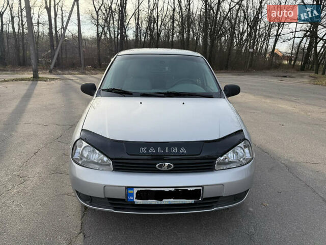 Сірий ВАЗ Калина, об'ємом двигуна 1.4 л та пробігом 104 тис. км за 2500 $, фото 1 на Automoto.ua
