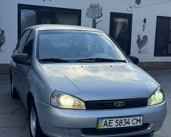 Сірий ВАЗ Калина, об'ємом двигуна 1.6 л та пробігом 240 тис. км за 1899 $, фото 2 на Automoto.ua
